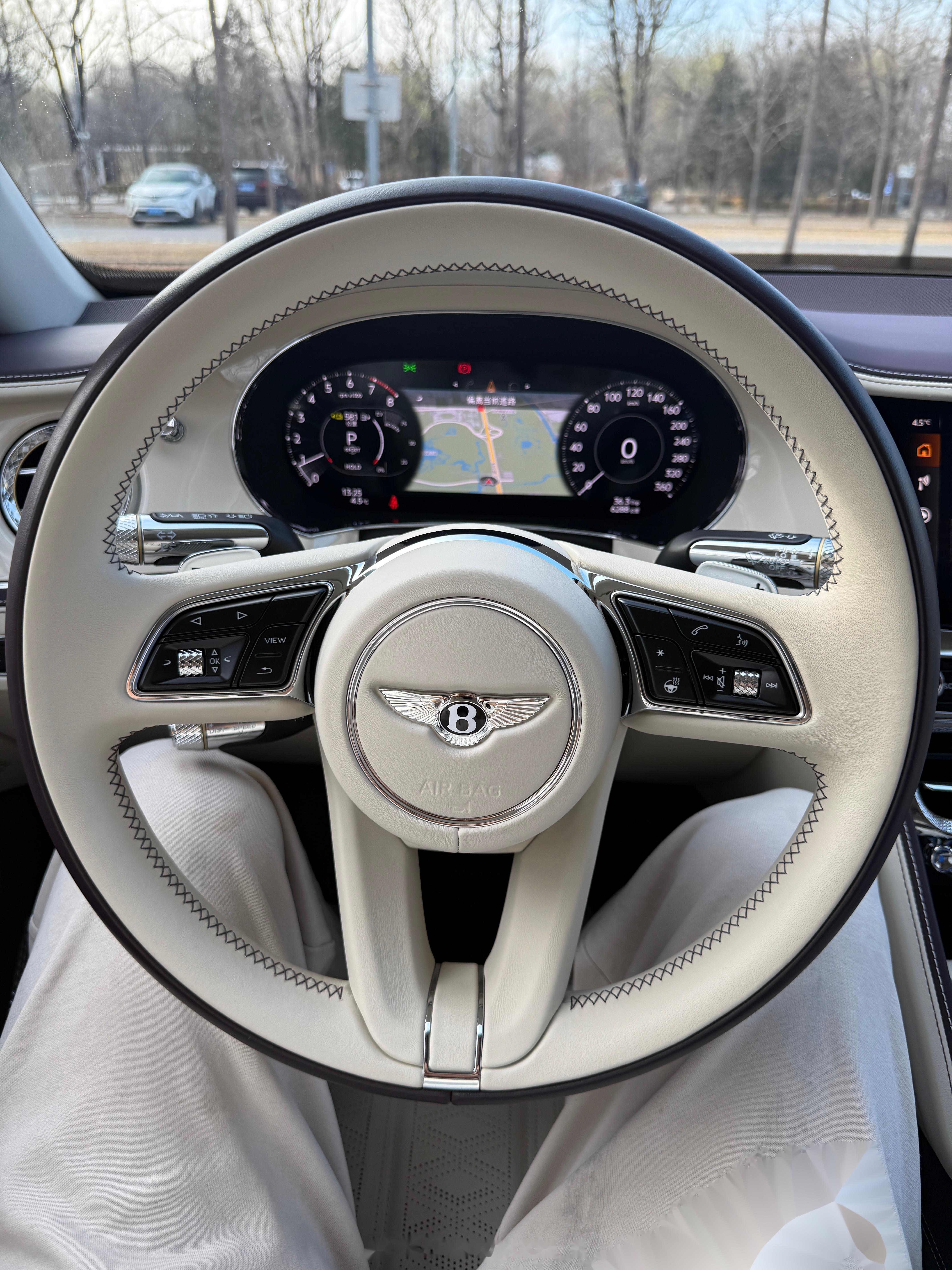 宾利飞驰让利31.5万 欢迎上门试驾